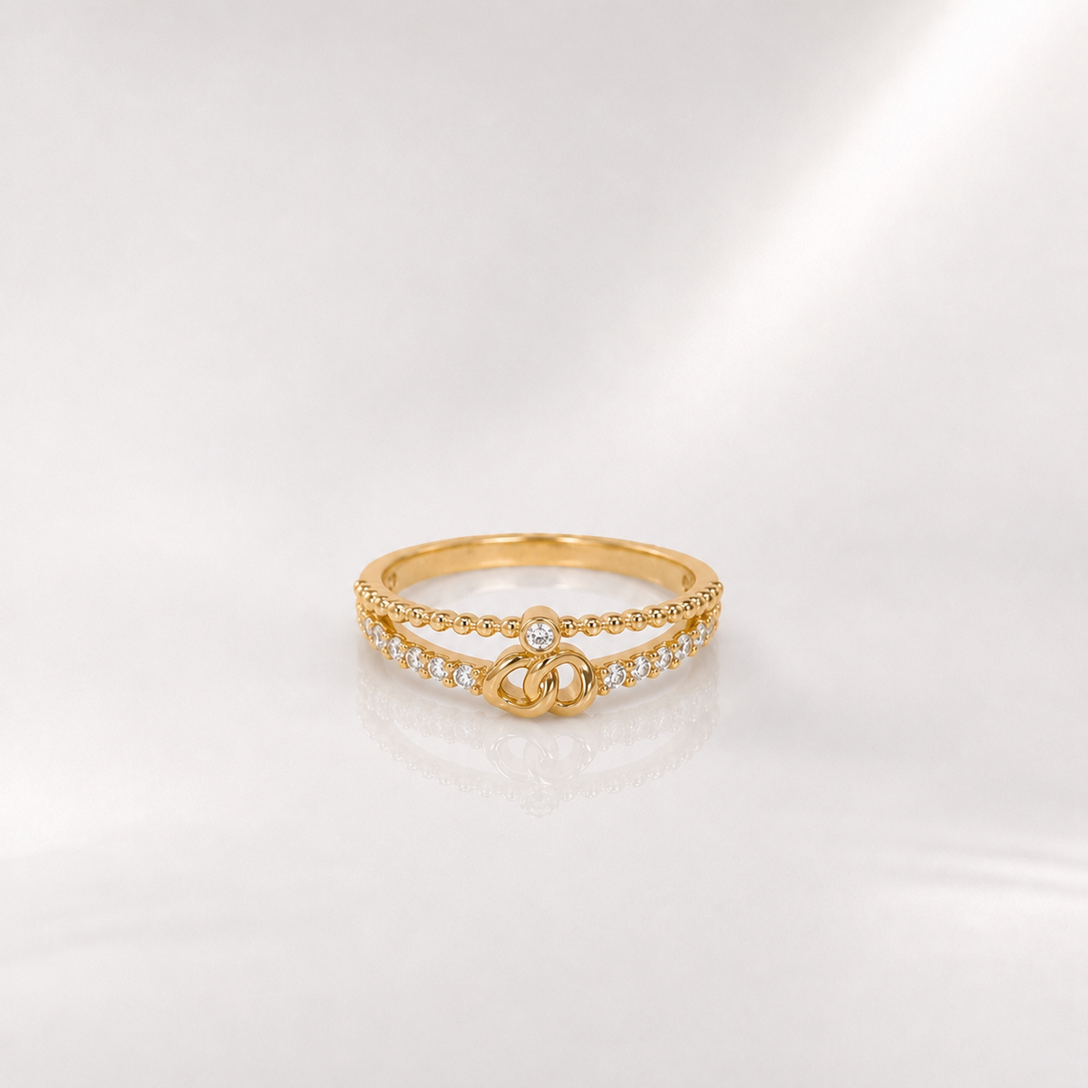 Bague entrelacs